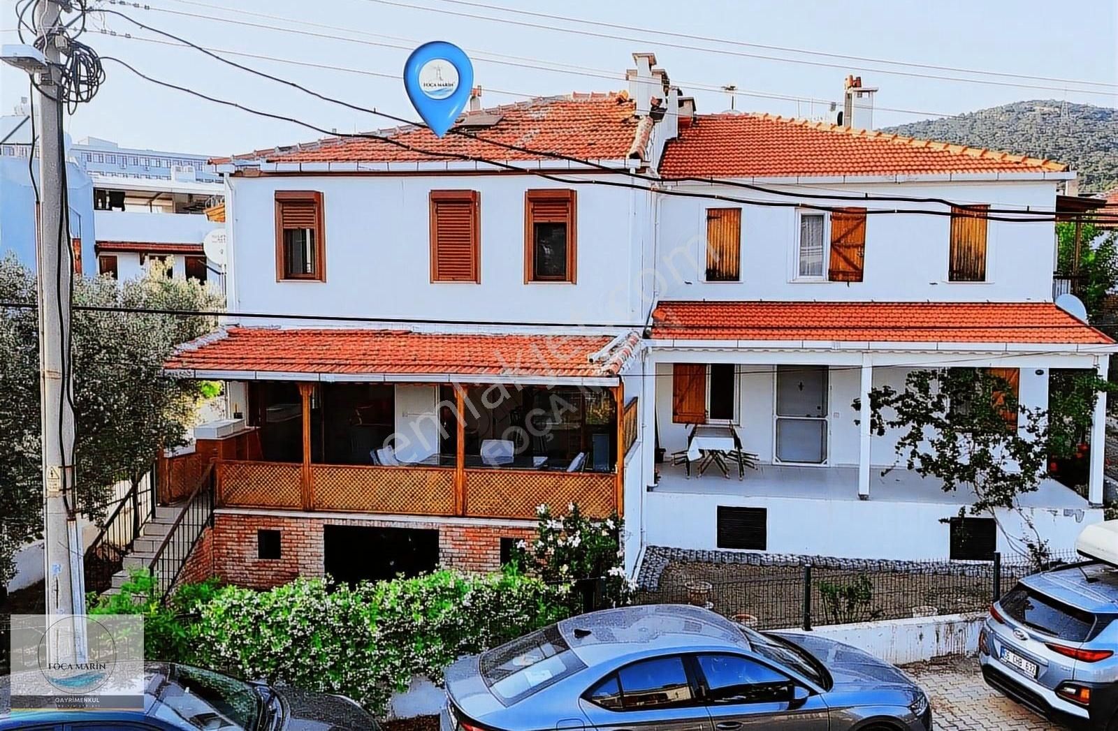 Eskifoça'da Denize 200 Mt Mesafede Sezonluk Kiralık Villa
