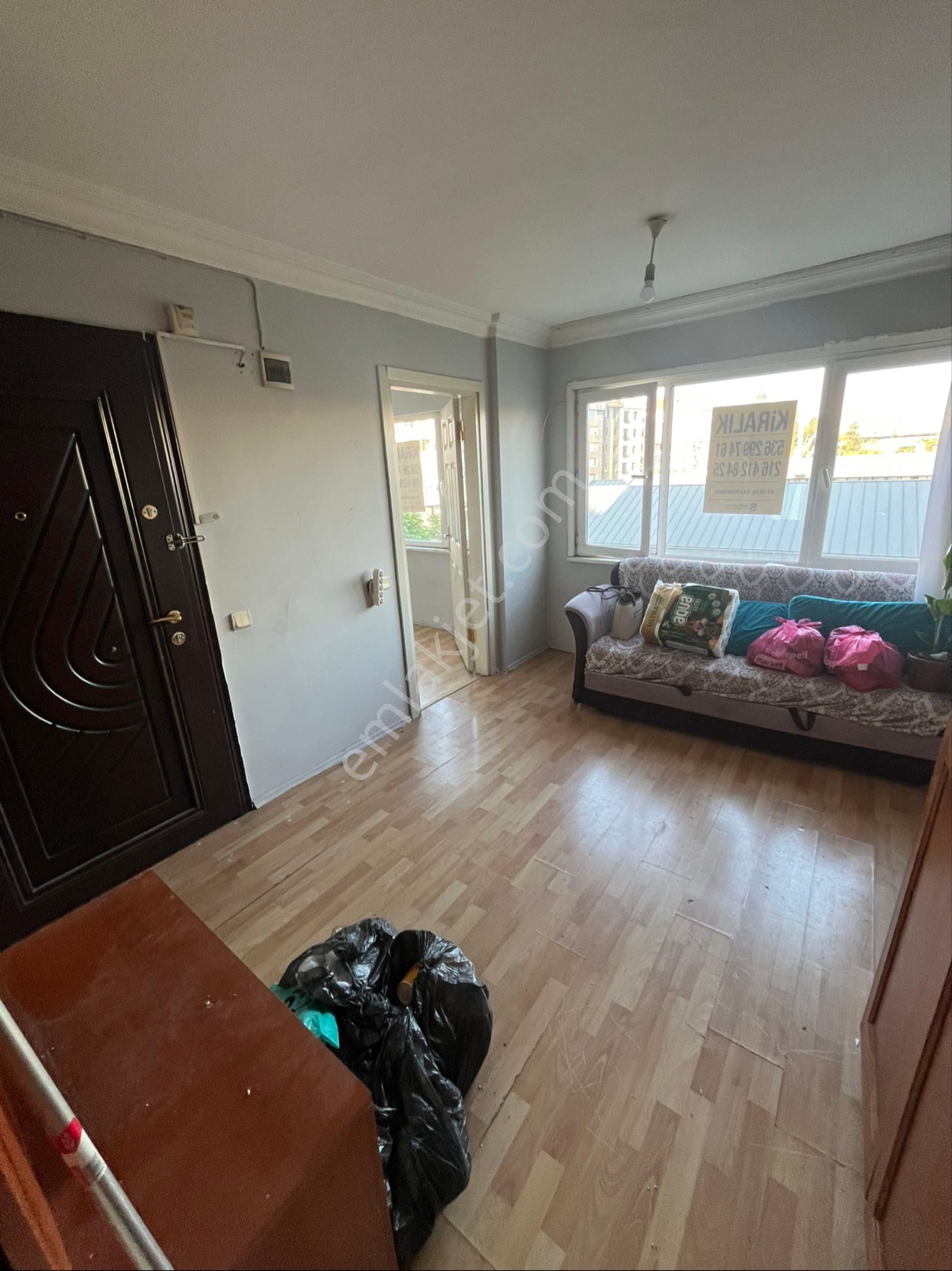 Ayreal'den Kadıköy Osmanağada Merkezde 1+1 Kiralık Daire Büro Ofis