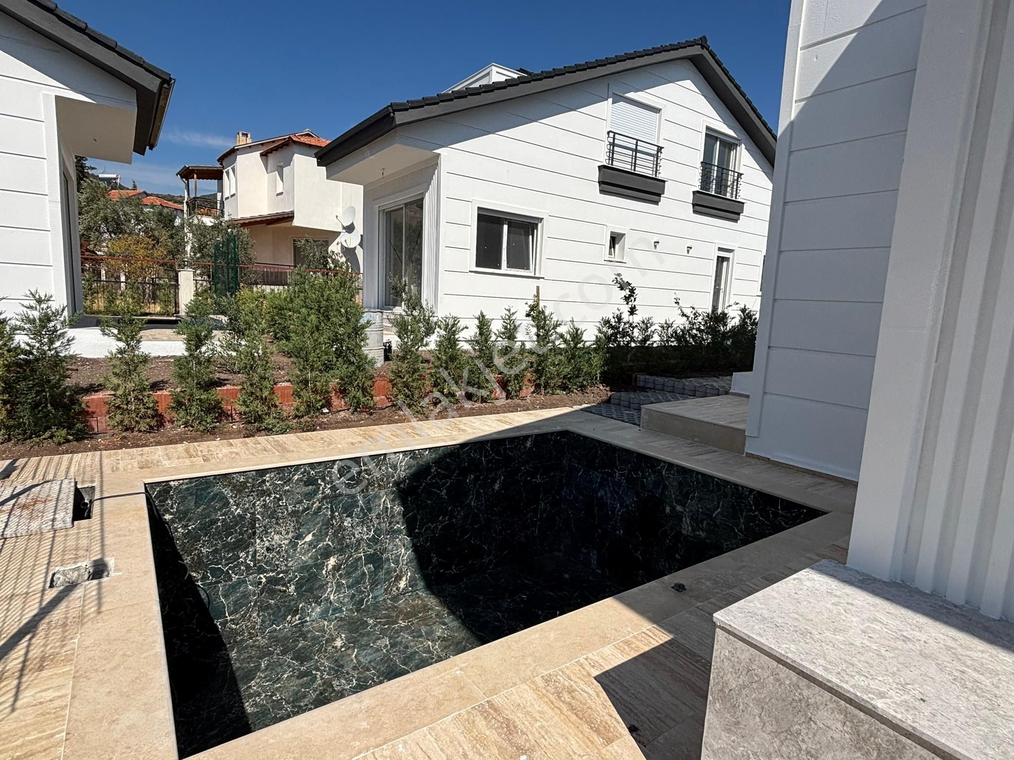 Denize 250 Metre Uzaklıkta Harika Villa - Görsel 10