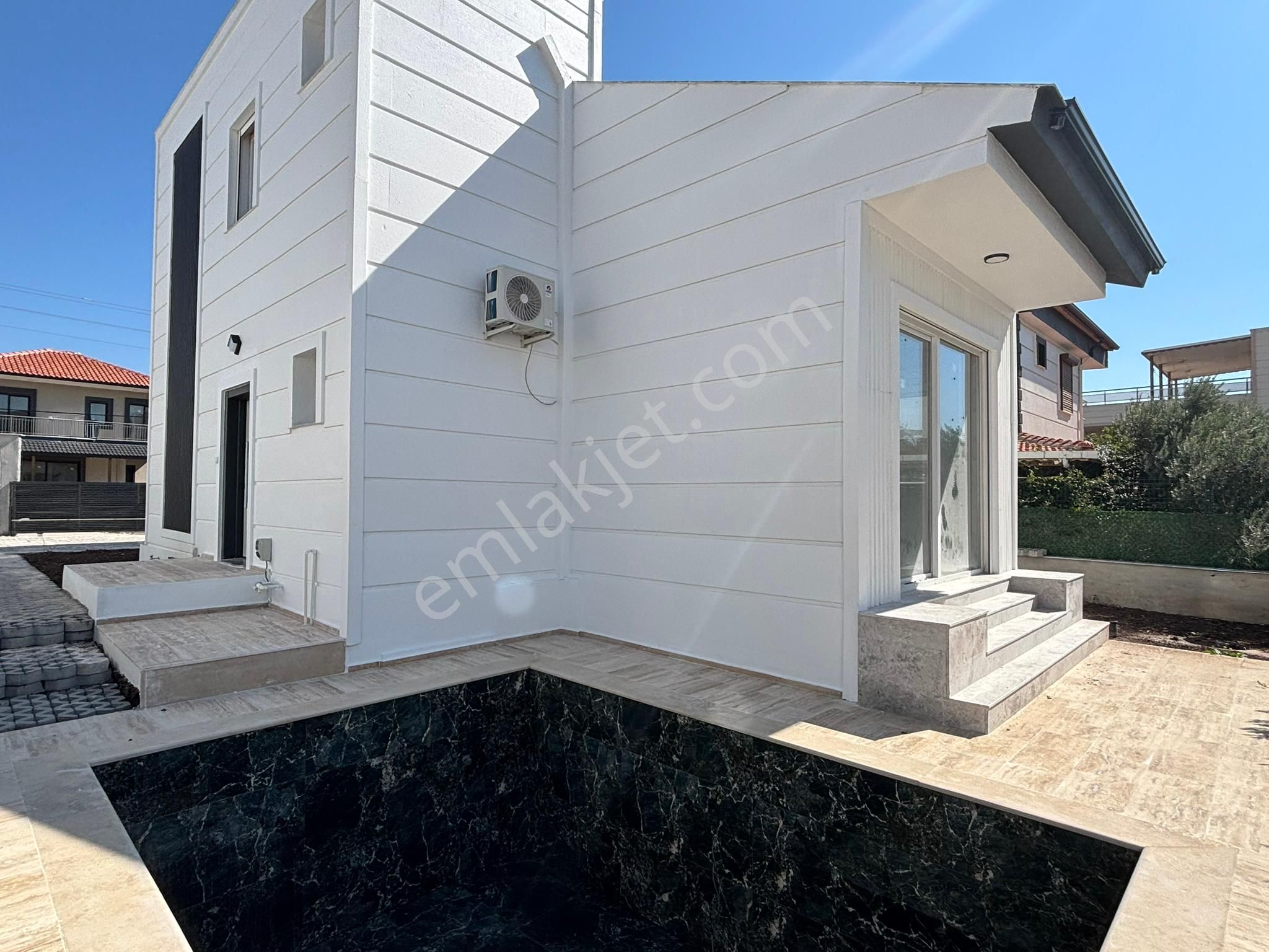 Denize 250 Metre Uzaklıkta Harika Villa - Görsel 9