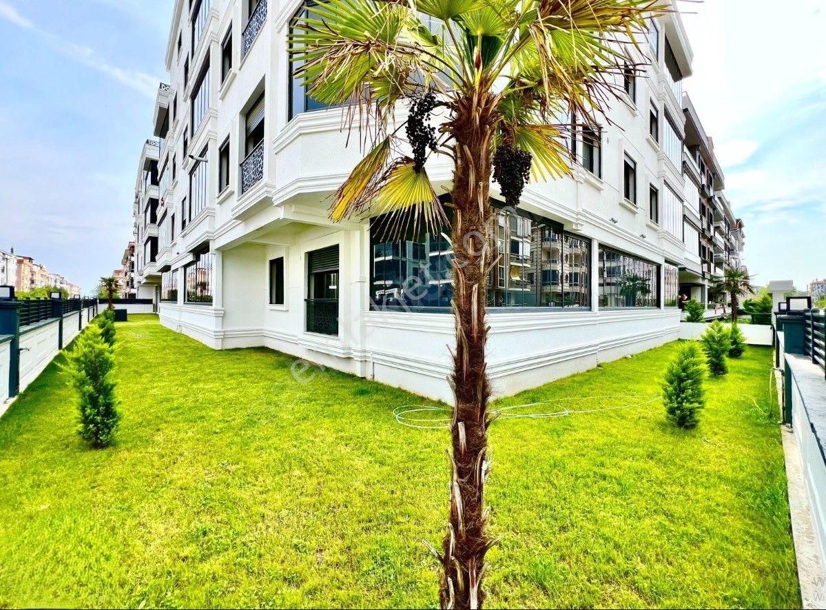 Altınkumda Dogalgazlı Cam Balkonlu Müstakil Tadında Ön Cephe Sıfır 1+1