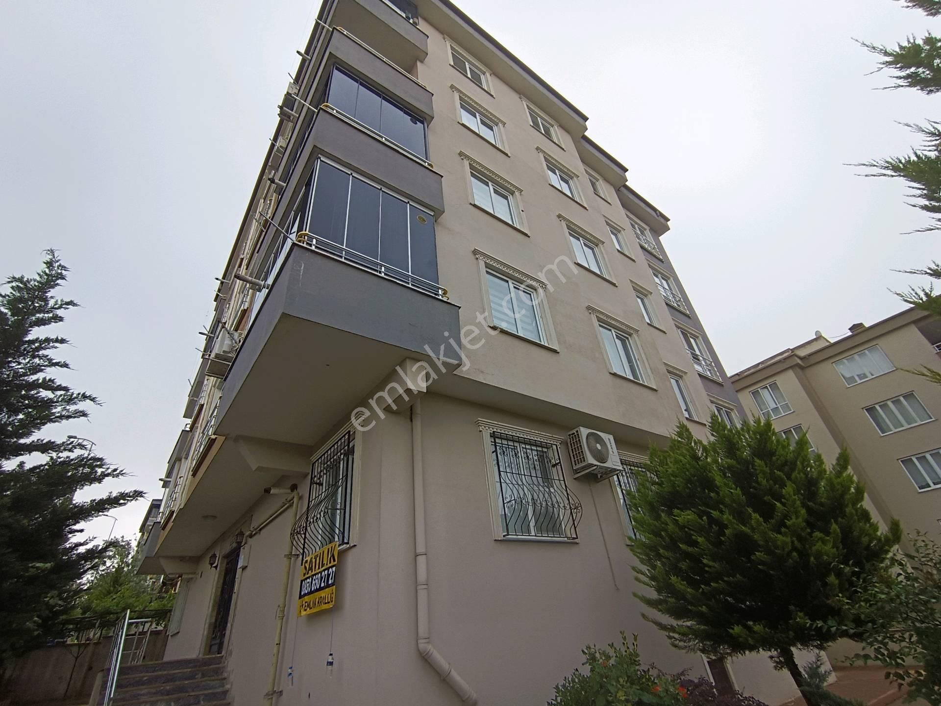 Emlak Krallığı'ndan Nezih Site İçi İskanlı Hasarsız 2+1