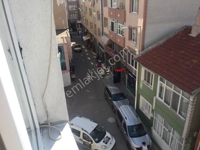 Çorluda Kiralık Daire Çarşı Merkez Heykelde 2+1- 3 Kat