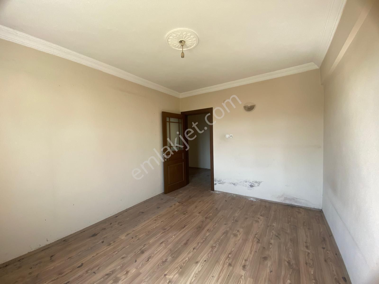Başiskele Karadenizler Mah. 3+1 Satılık Daire