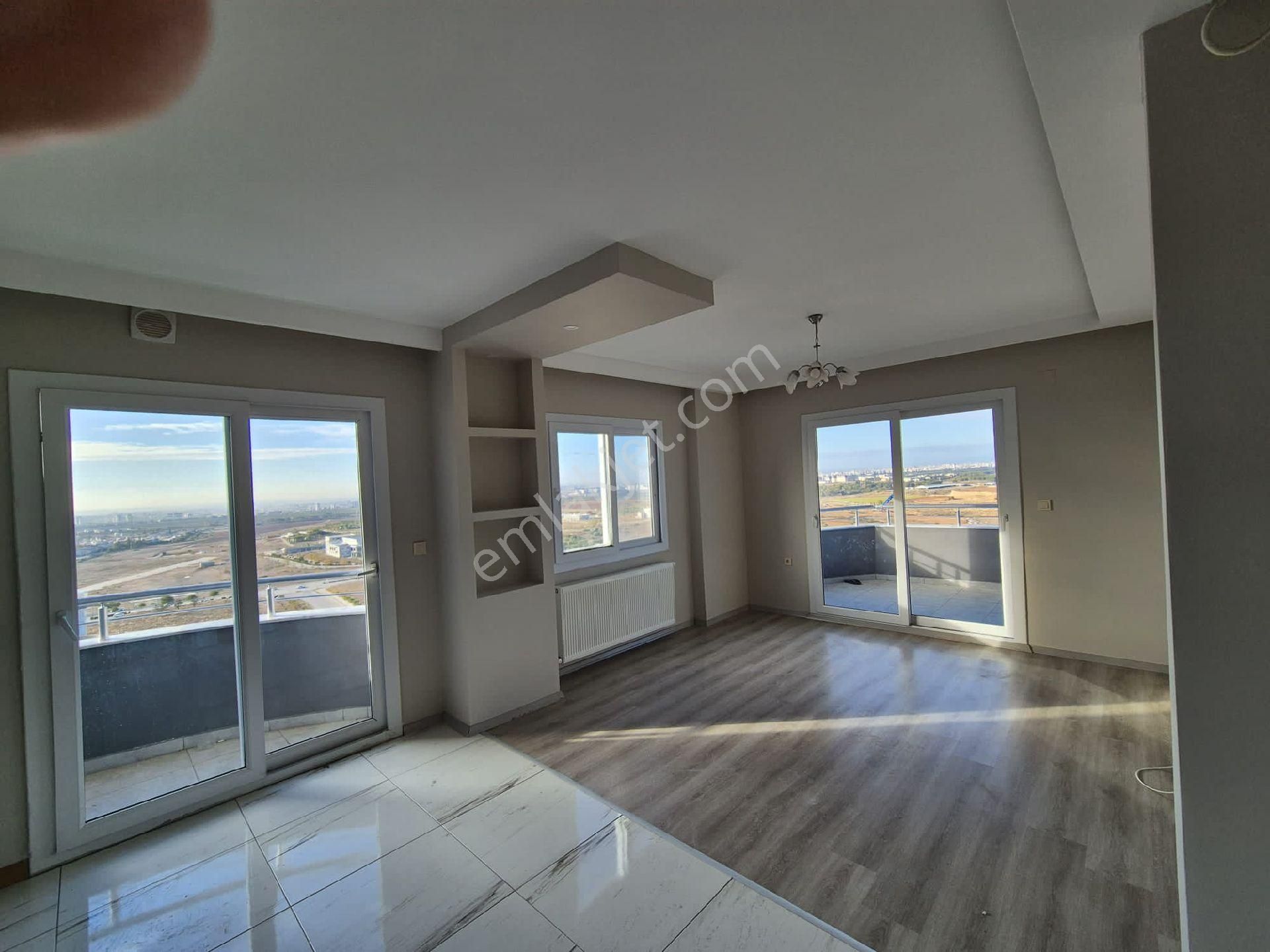 B.t. Üniversitesi Yanı 3+1 Kiralık Kombili Geniş Daire