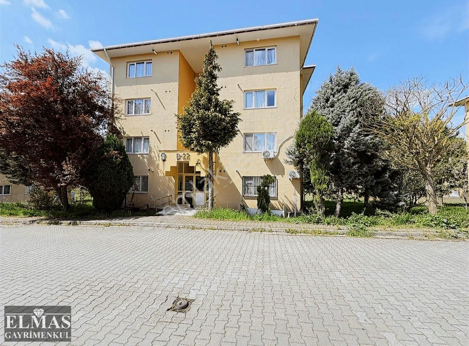 Sakarya Koruçukta 1+1 Kiralık Daire