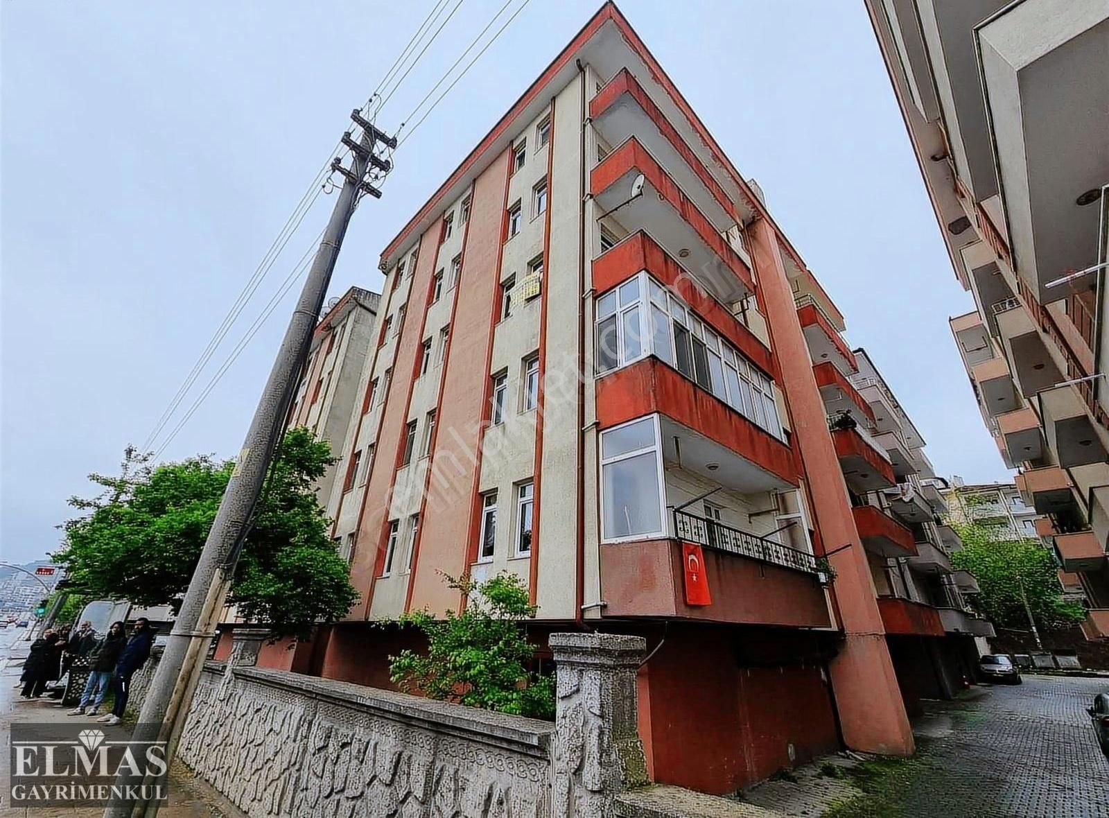 Sakarya Serdivan İstiklal Mah.satılık 3+1 Daire
