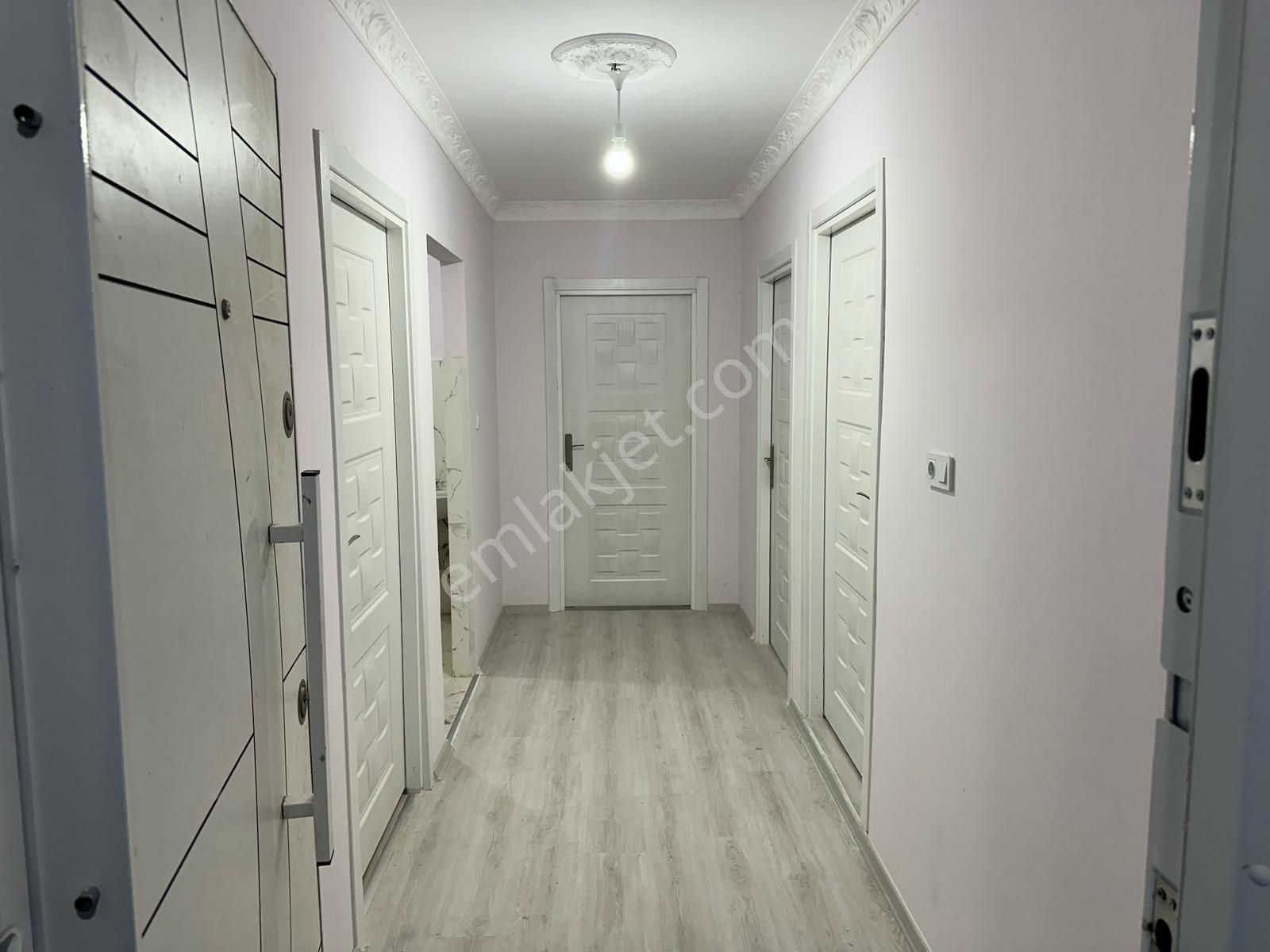 İnceğizde Mahalle İçinde Müstakil Ev - Görsel 19