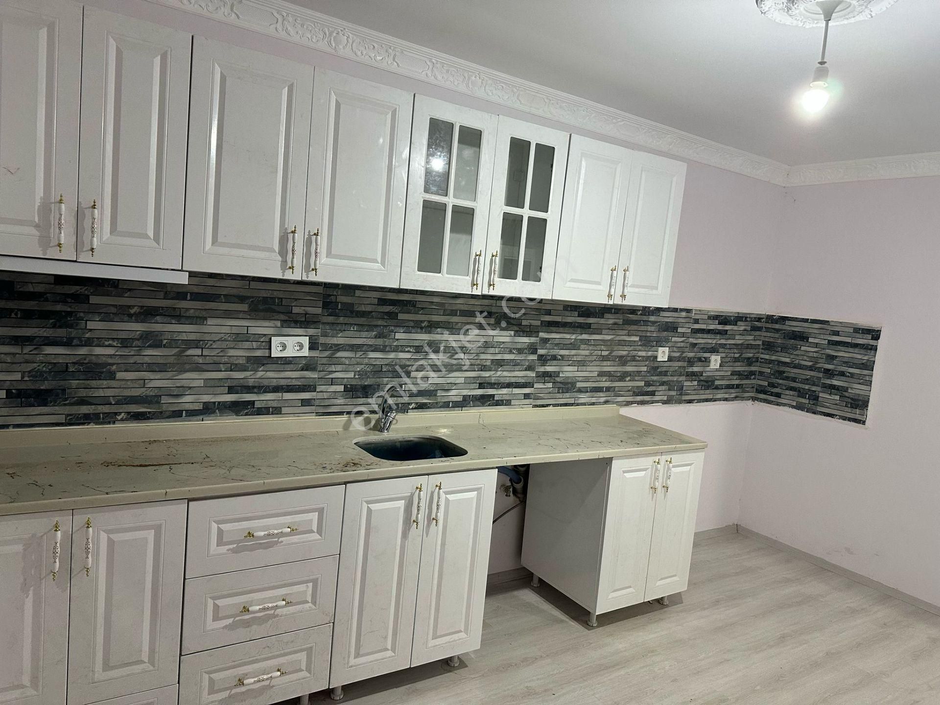 İnceğizde Mahalle İçinde Müstakil Ev - Görsel 14