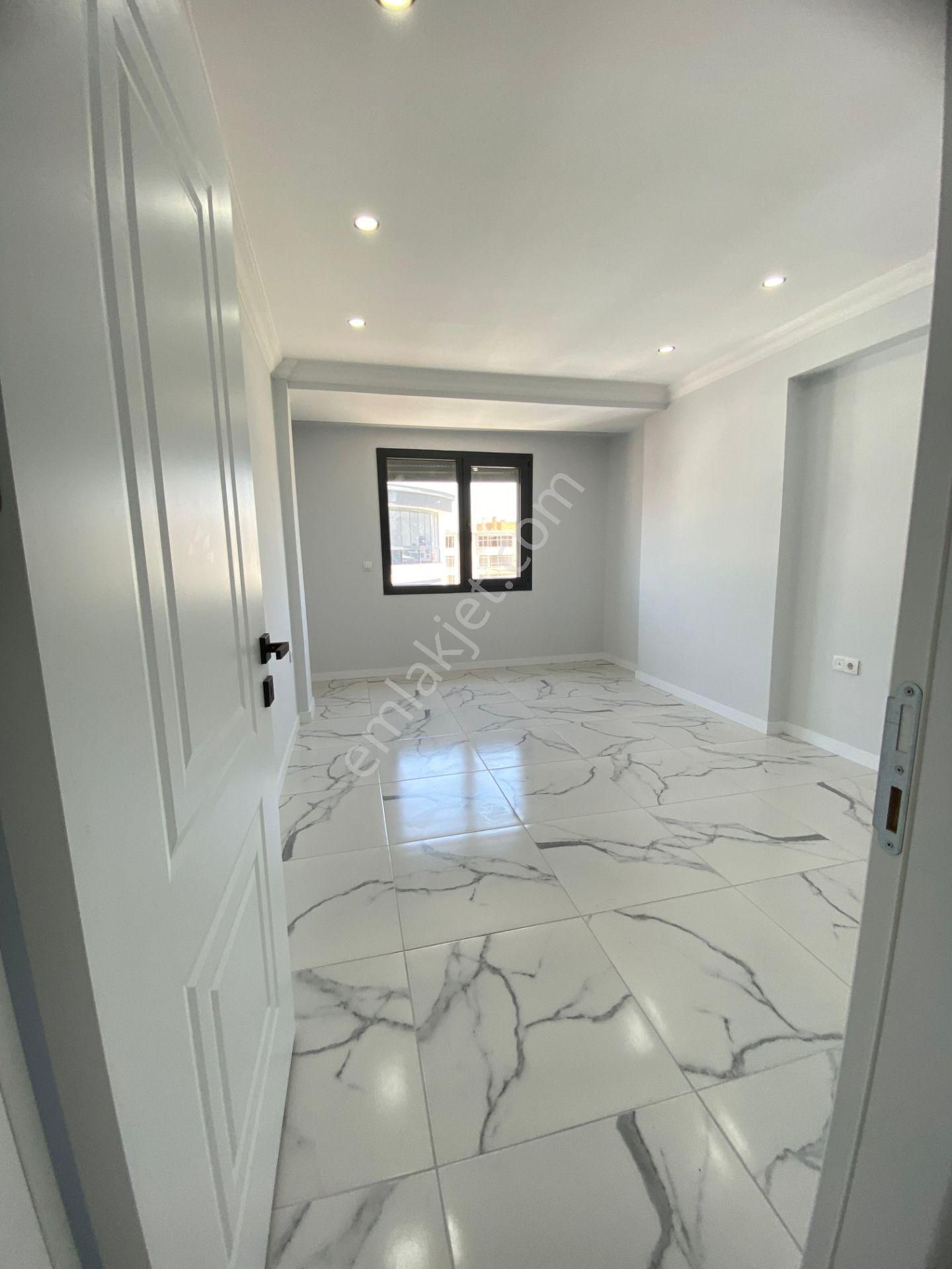 Mimoza'dan Muratbey Mah. 3+1 130m2