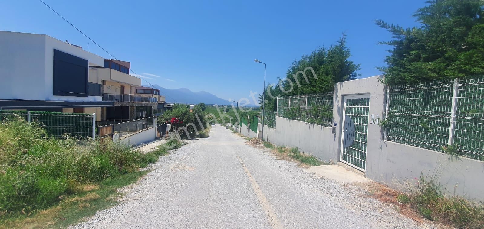 Kuşadası Davutlar Yolu Satılık Villalık Arsa - Görsel 11