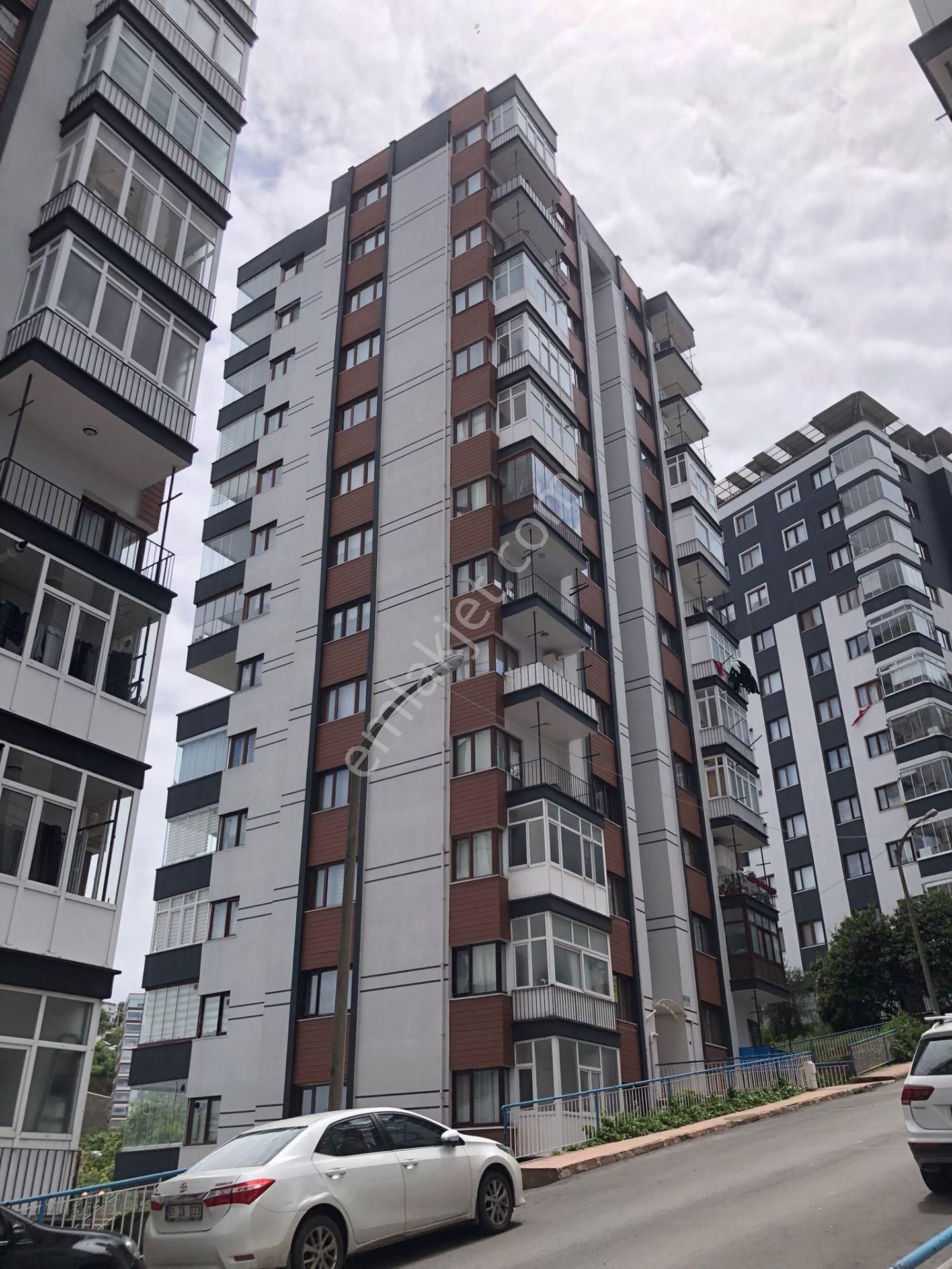 Trabzon Beşirli Çınarltı Sitesinde Satılık Daire