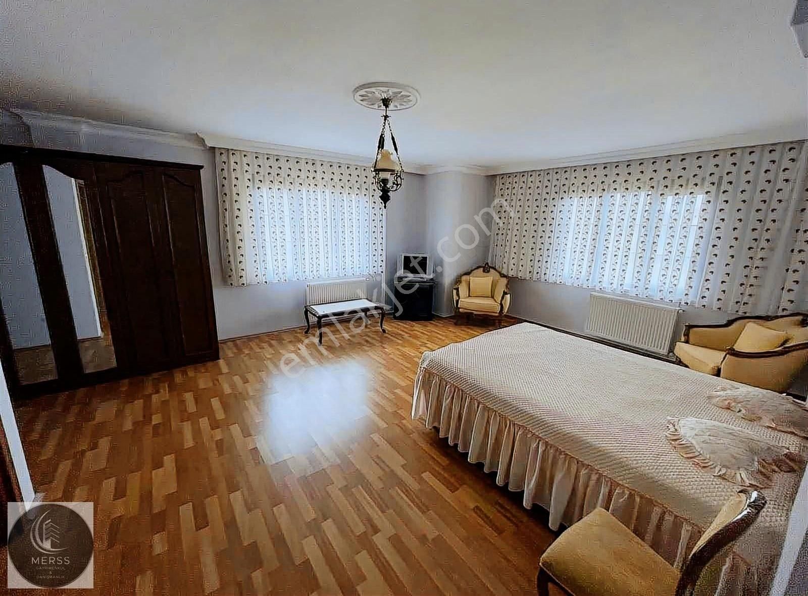 Şile Çavuş Mah . Denize Yürüme Mesafesinde 4+1 Villa - Görsel 35