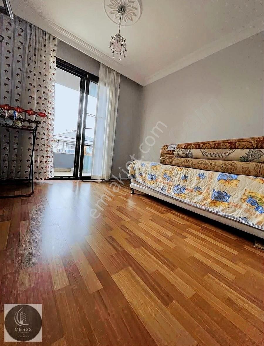 Şile Çavuş Mah . Denize Yürüme Mesafesinde 4+1 Villa - Görsel 33