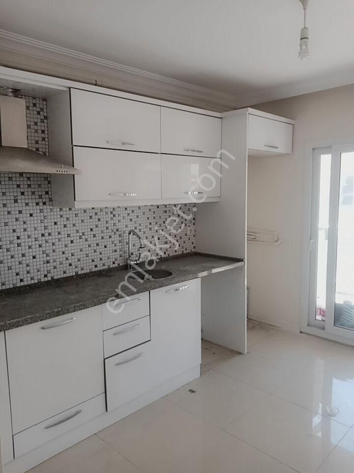Kocaçeşme Mahallesi Şok Market Üstü Satılık 3+1 Daire