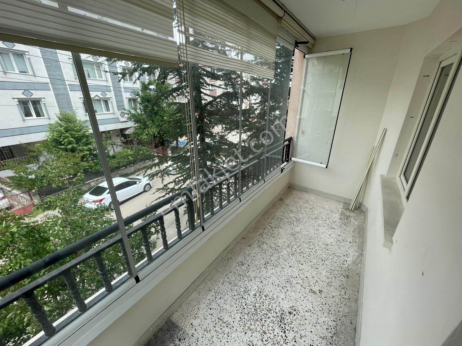 İskanlı*3+1*1.ara Kat*yapılı*deprem Projeli*krediye Uygun*selçuklu Mah.