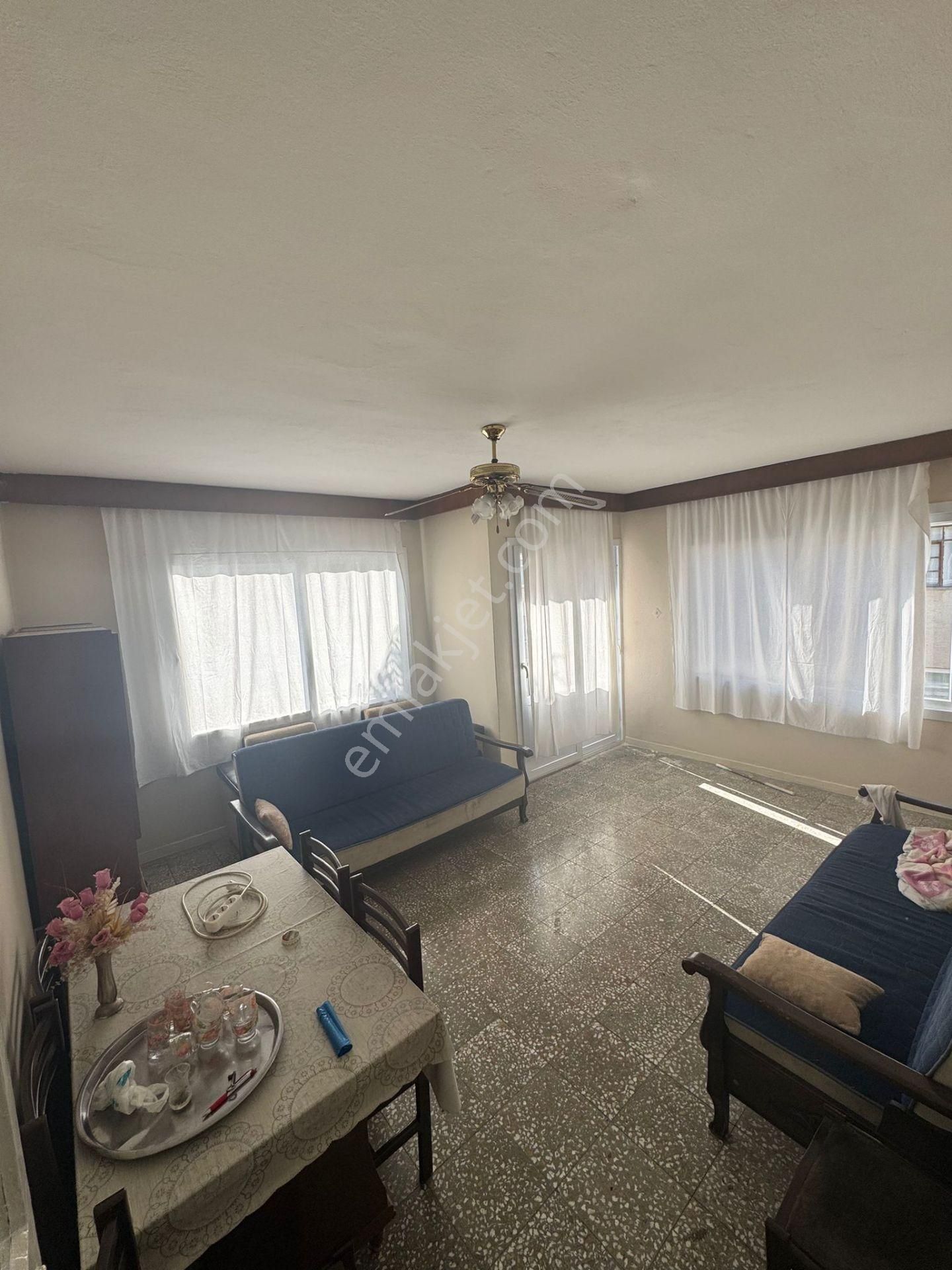 Prestij'den Gazi'de Muğdat Cami Civarı Sahile Yakın 3+1 Daire