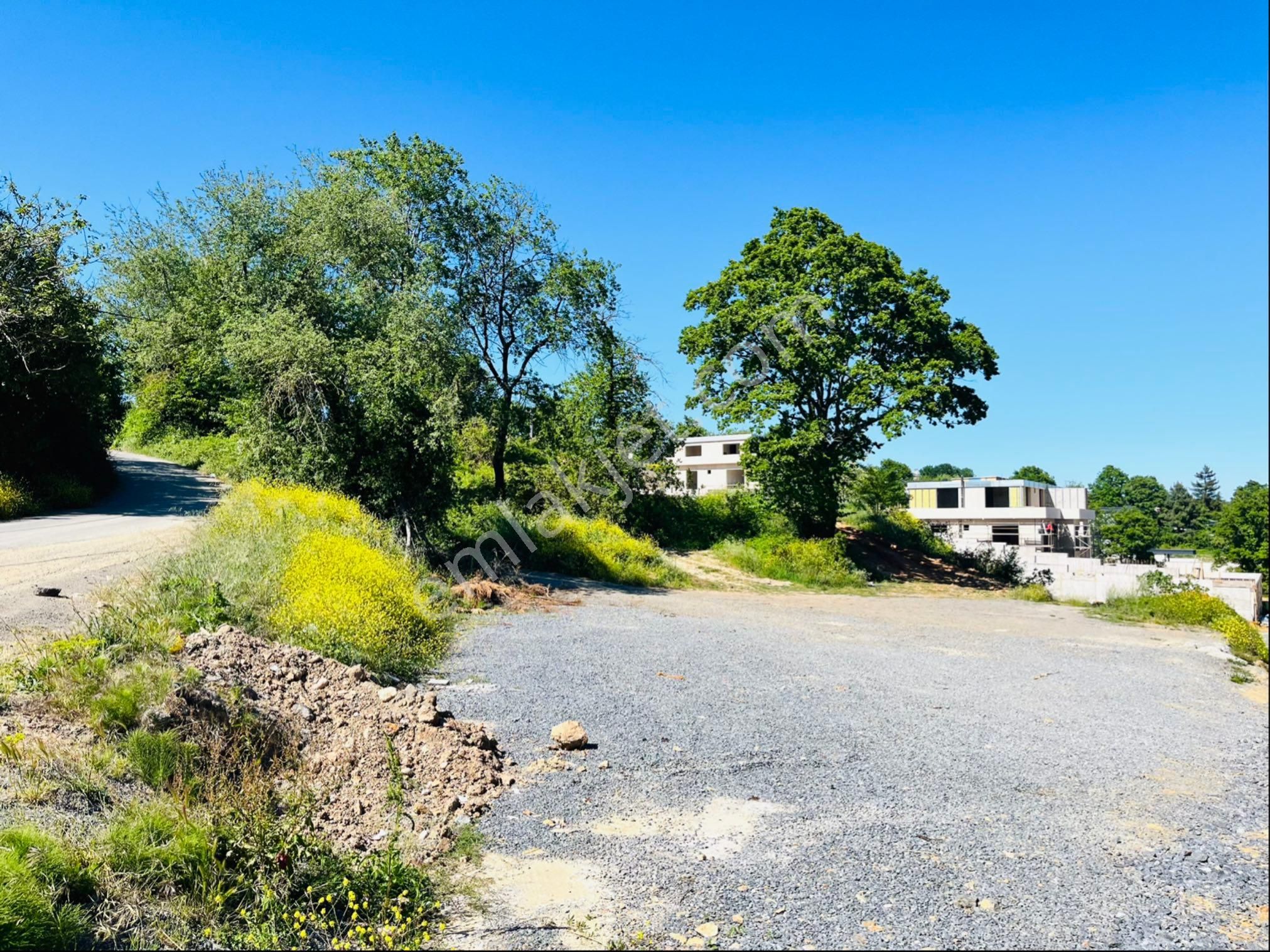 Çekmeköy Reşadiyede Yol Üstü Köşe Parsel - Görsel 15