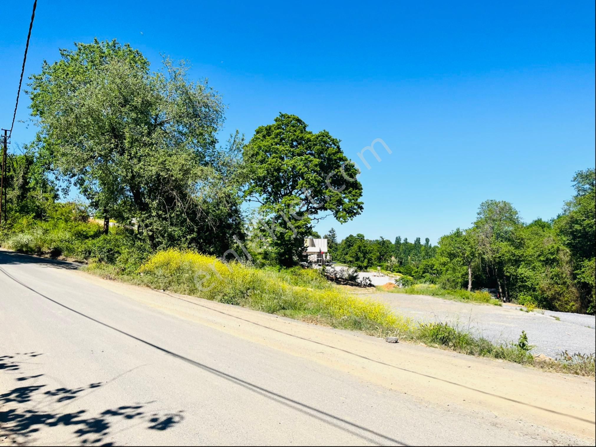 Çekmeköy Reşadiyede Yol Üstü Köşe Parsel - Görsel 14