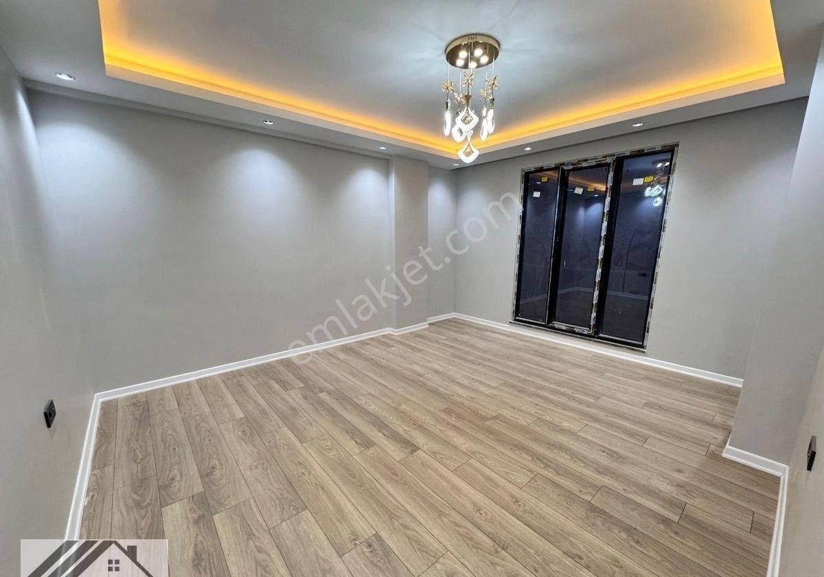 Lale Yapı'dan S.çiftliği Mah 2+1 90m² Tramvay Dibinde Ultra Lüx Mükemmel 1,kat Daire