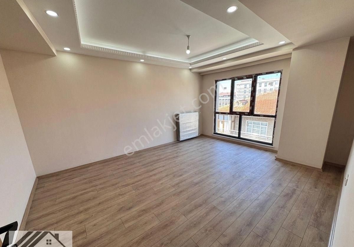 Lale Yapı'dan S.çiftliği Mah 2+1 90m² Tramvay Dibinde Sıfır 5.kat Daire