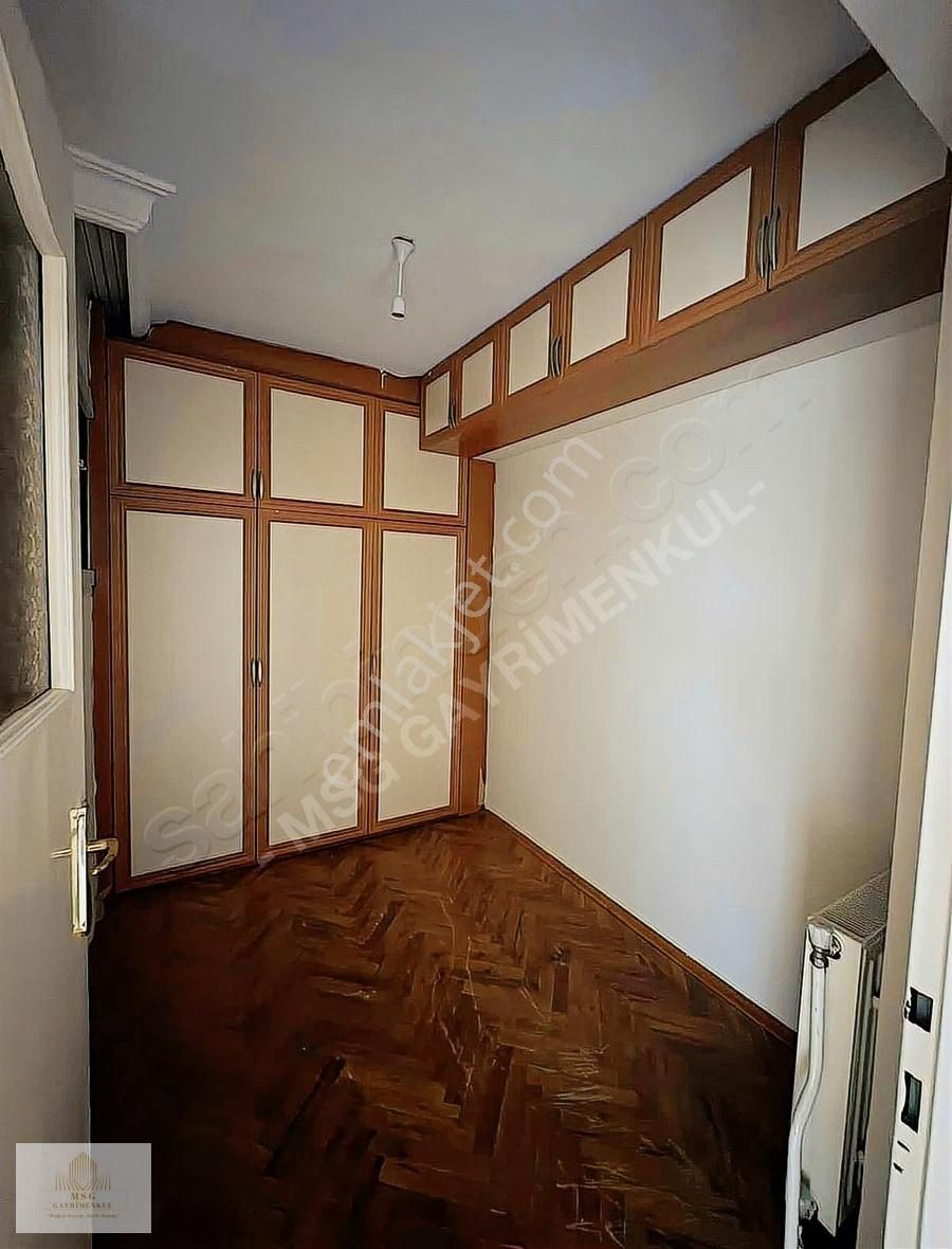 Msg'den Cadde Üzerinde Önü Ferah Manzaralı Geniş M2'li 3+1 Daire