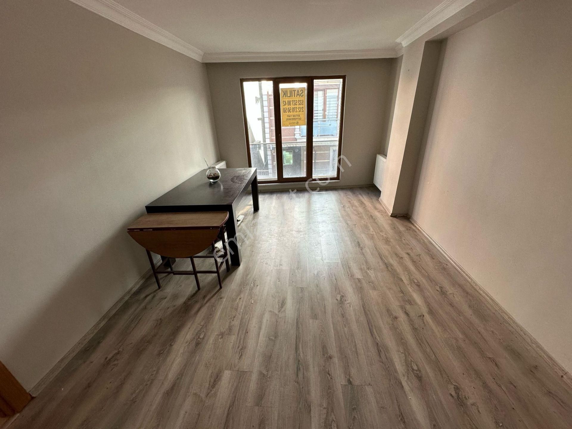 Çeliktepe'de,metroya 5 Dk. 2+1 Satılık Daire,artum'da