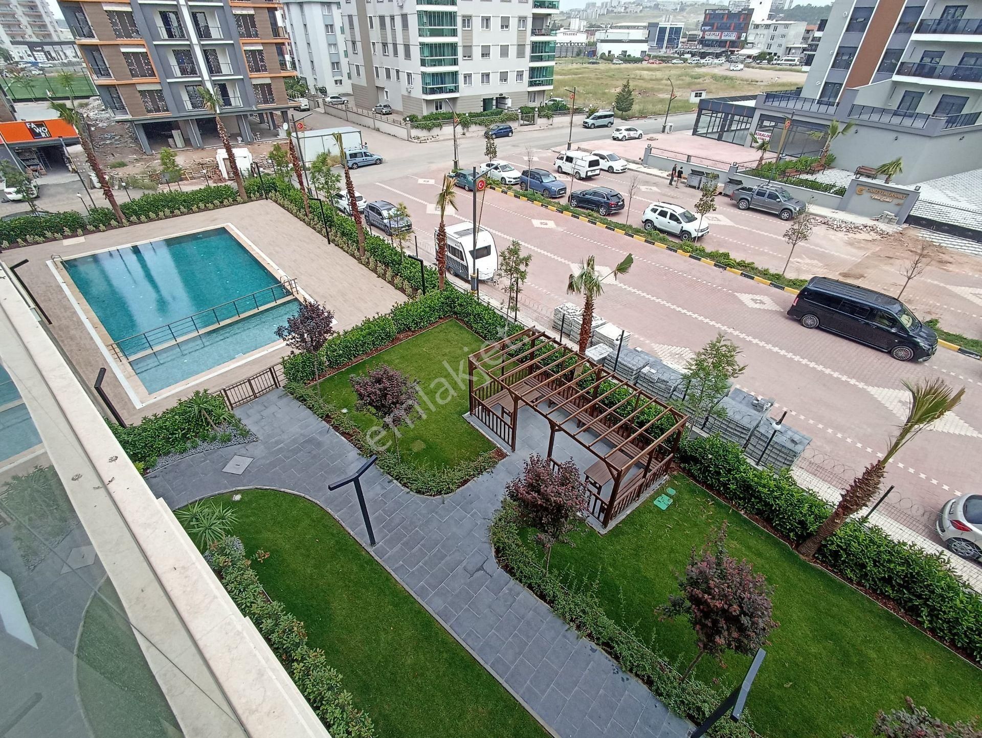Menemen Koyunderede Havuzlu Lüx Sitede Sıfır 3+1 Daire N-19 - Görsel 23