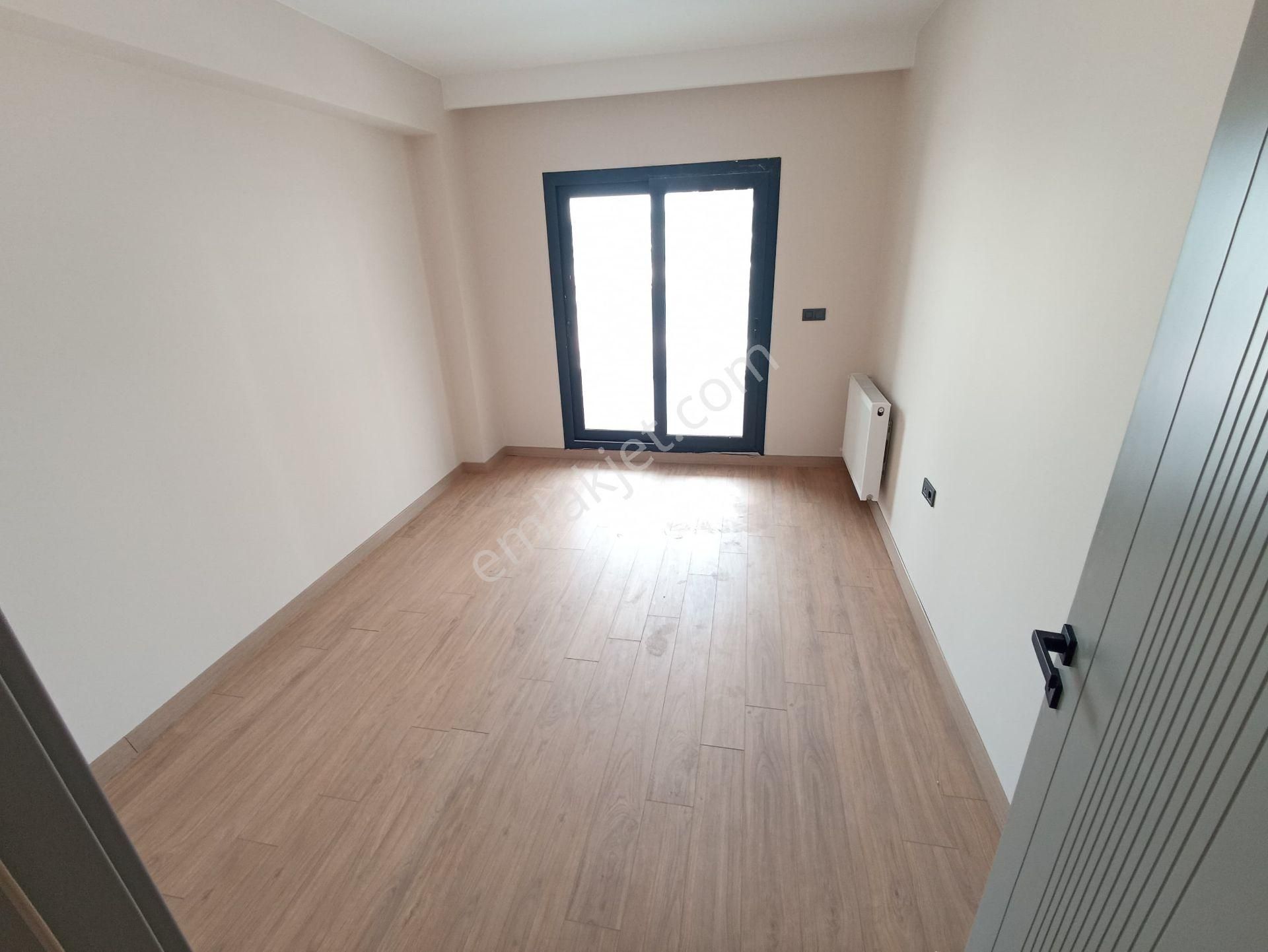 Menemen Koyunderede Havuzlu Lüx Sitede Sıfır 3+1 Daire N-19 - Görsel 15