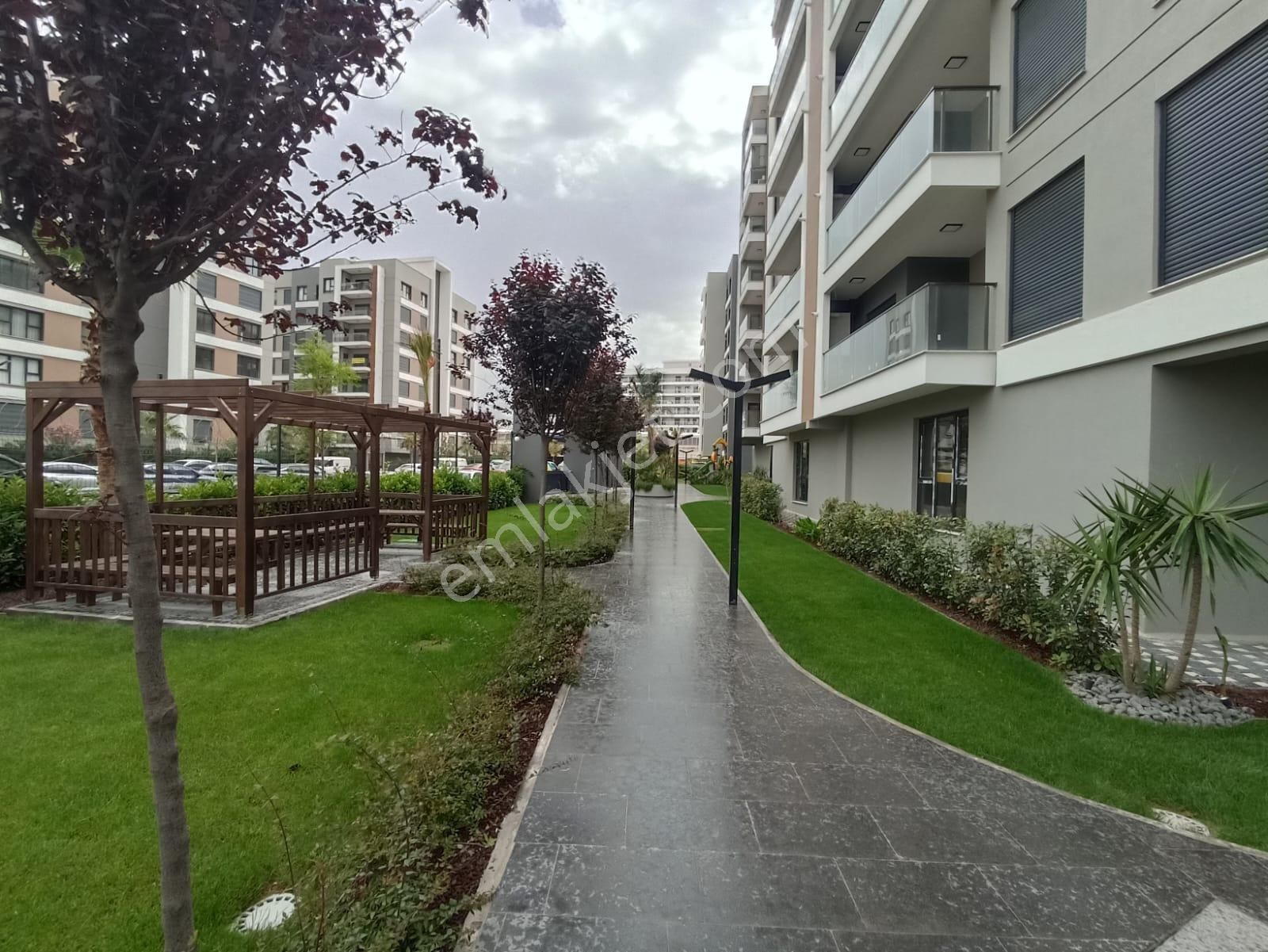Menemen Koyunderede Havuzlu Lüx Sitede Sıfır 3+1 Daire N-19 - Görsel 29
