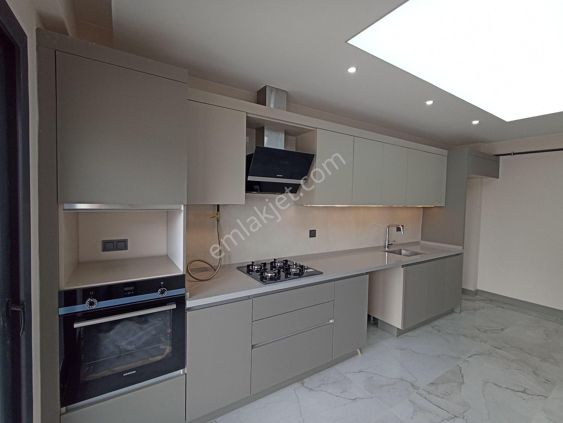 Menemen Koyunderede Havuzlu Lüx Sitede Sıfır 3+1 Daire N-19 - Görsel 5