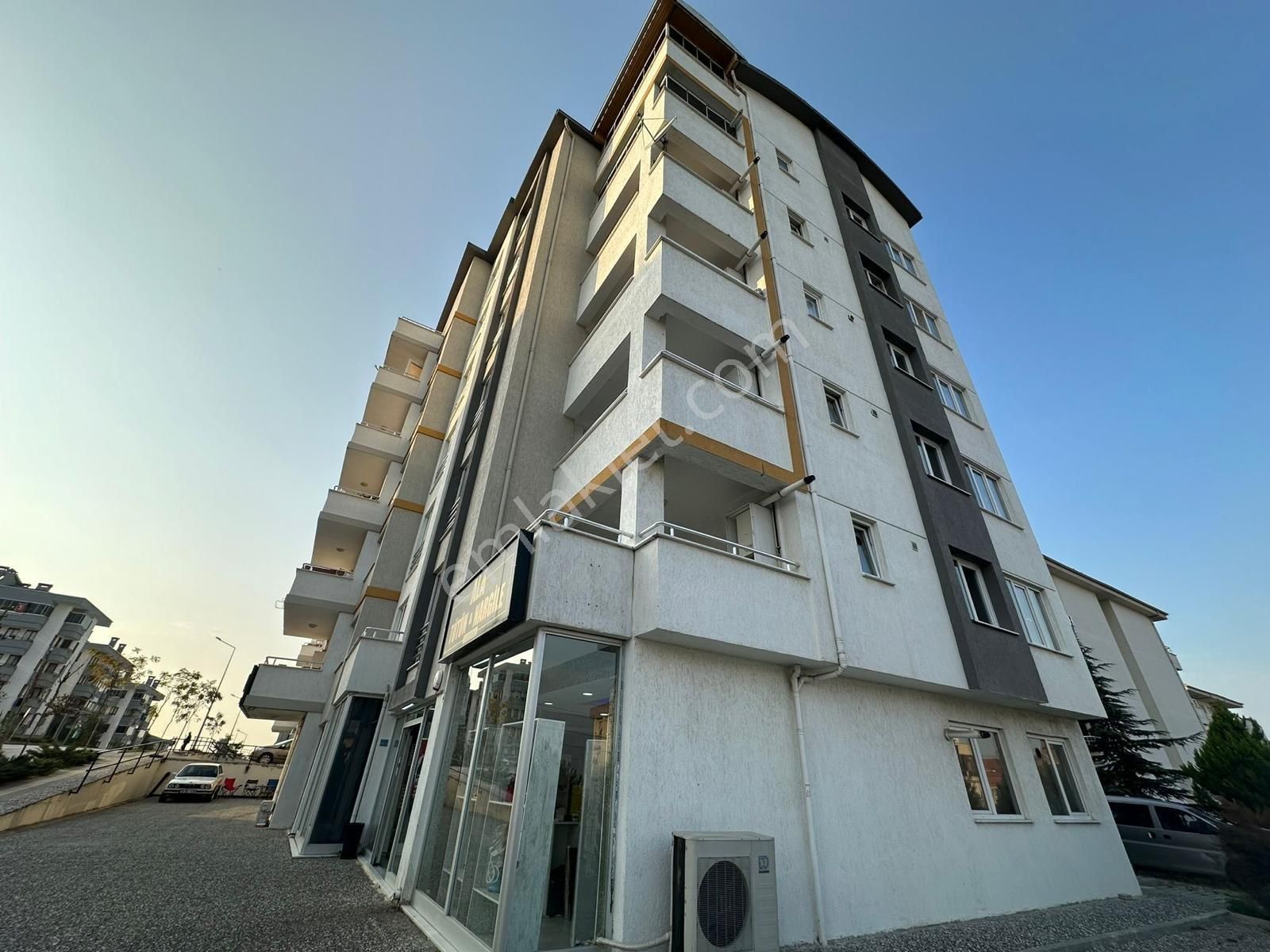 Görükle Dumlupınar Mh 3+1 Site İçinde Satılık Daire