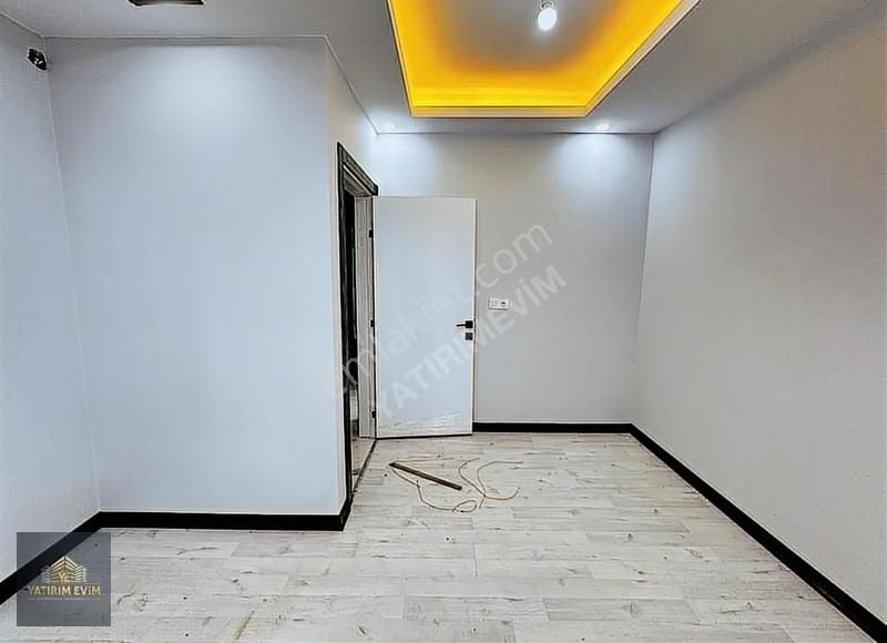 Süper Konumda Ön Cephe Ankastreli Ayrı Mutfaklı Lüx Daire!! - Görsel 3