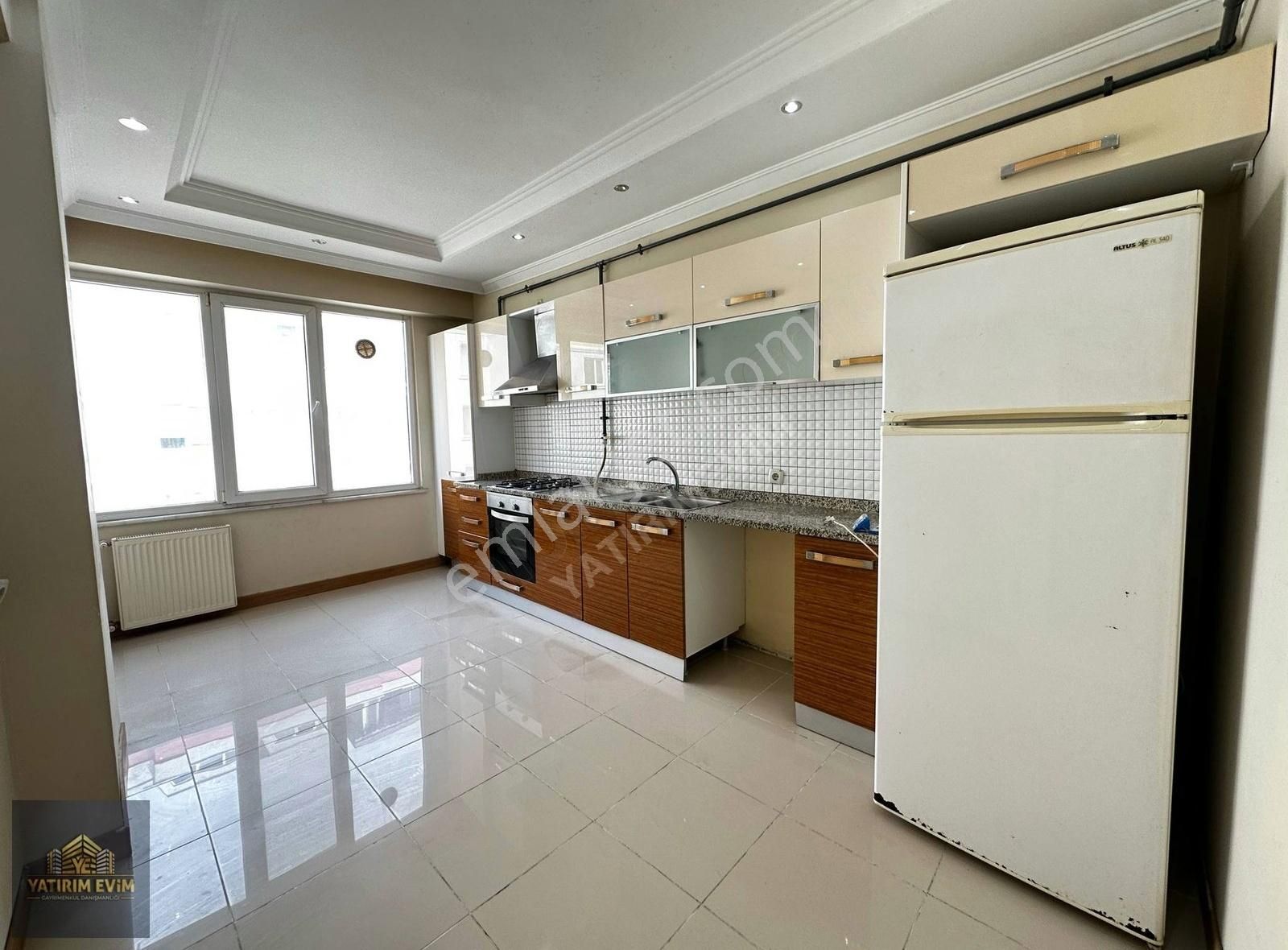 Tepeyolunda Masrafsız Güneycephe Kombili Ankastreli Fırsat Daire - Görsel 3