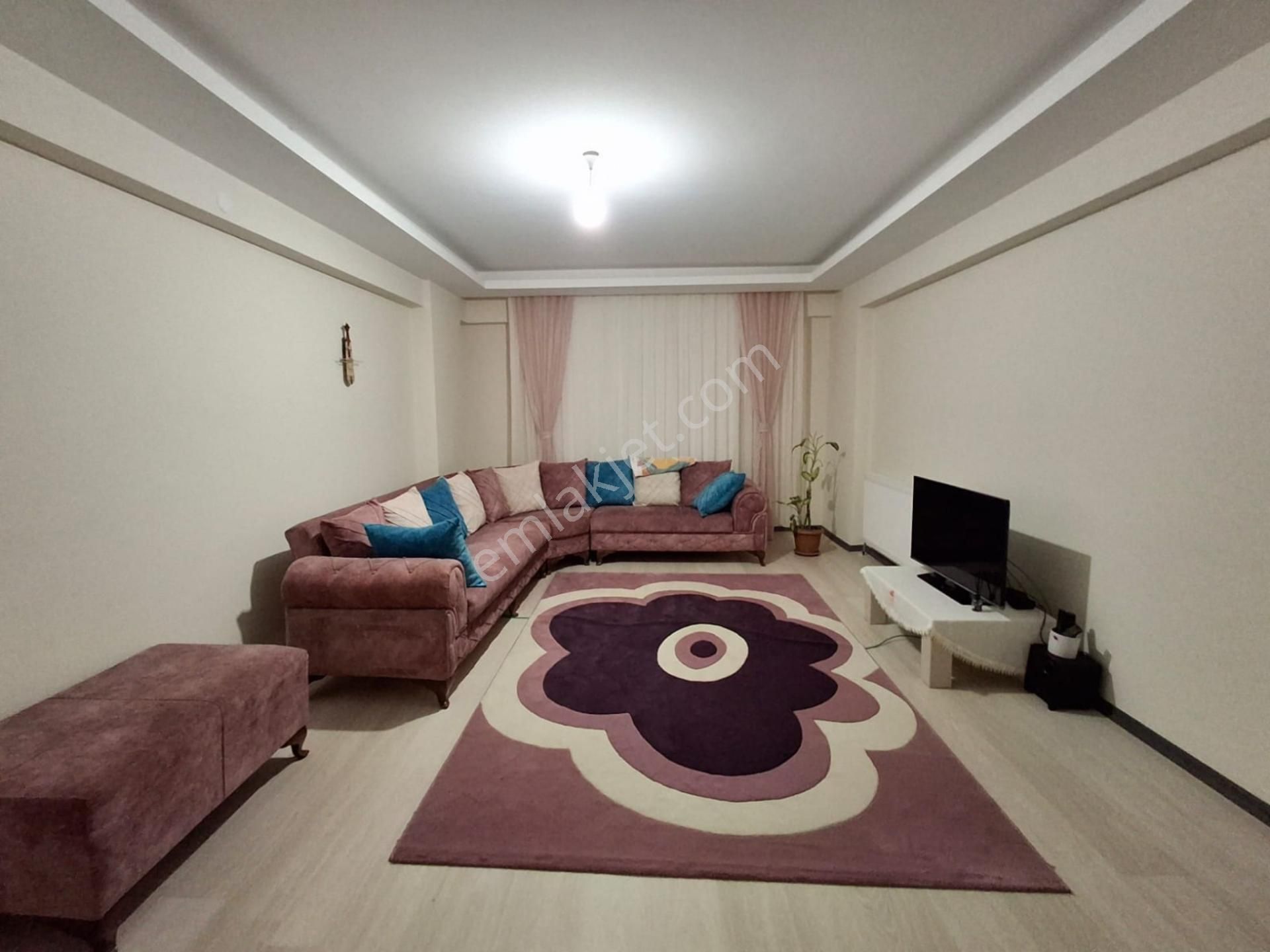 Güven'den Site İçinde Okullara Yakın İskanlı, Kombili 2+1 Daire