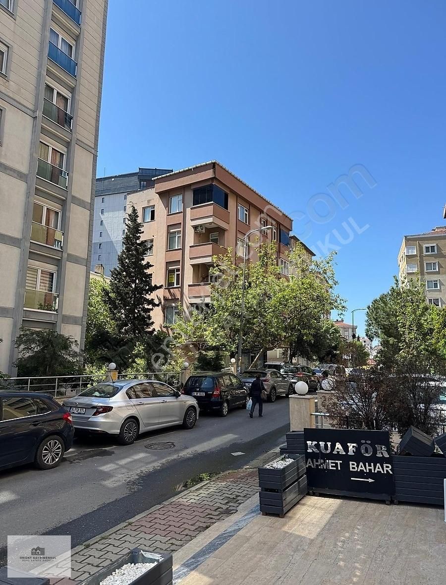 Orient'ten Feyzullah Mahallesi 3+1 Kiralık 150 M2 Geniş Daire