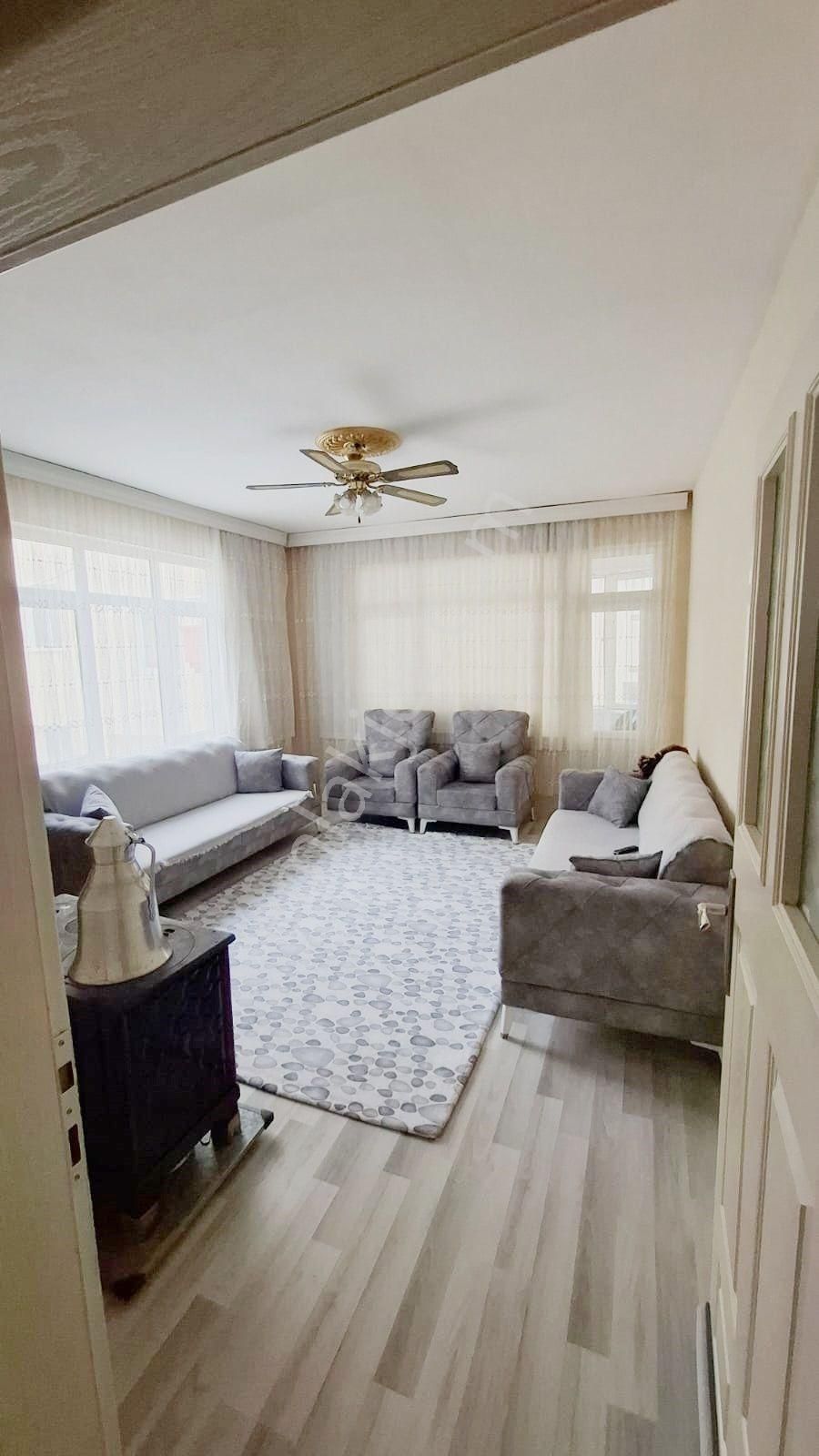 Satlık Daire Çerdiğin Mah 2+1 100 M 2 Kat