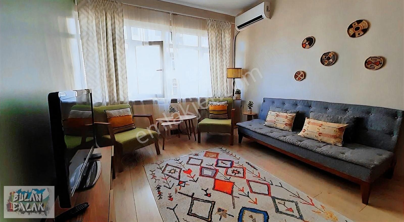 Bulan'dan Cihangirde Kısa Süreli Kiralama Uygun 2+1 Full Eşyalı