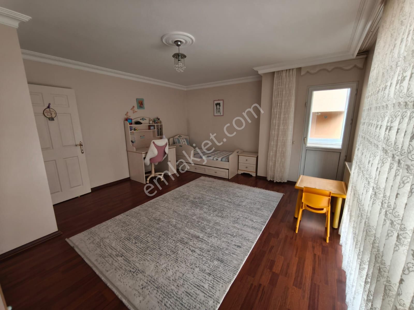 Birken'den 2 Ayrı Tapulu - Tek Daire Net 150m2 Eşsiz 4+1