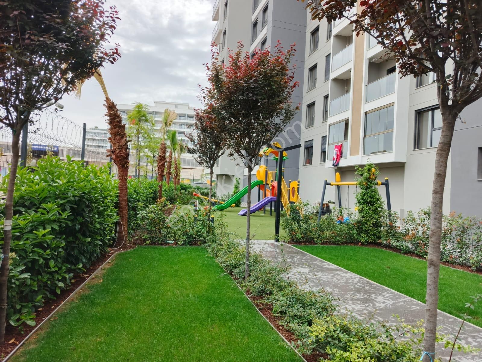 Menemen Koyunderede Havuzlu Lüx Sitede Arakat 3+1 Daire L-24 - Görsel 25