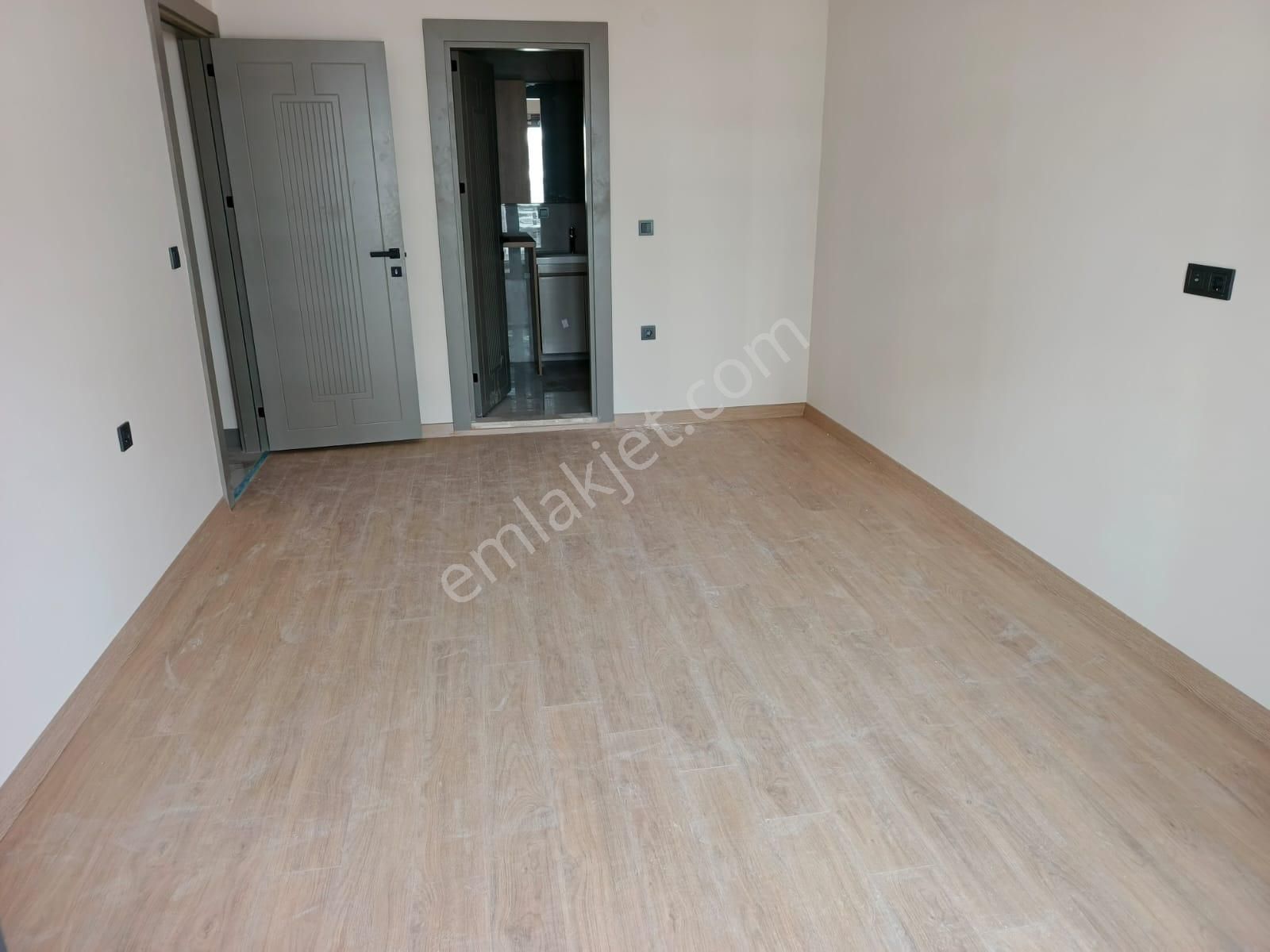 Menemen Koyunderede Havuzlu Lüx Sitede Arakat 3+1 Daire L-24 - Görsel 12