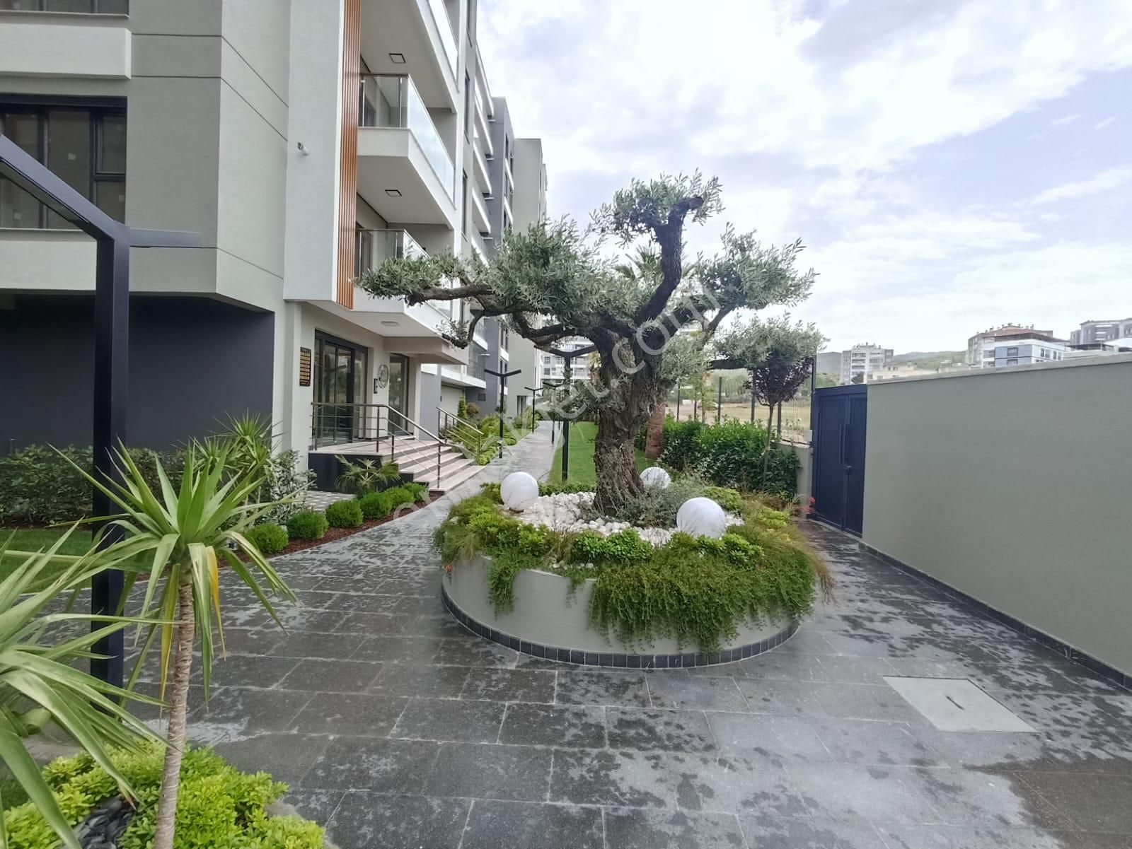 Menemen Koyunderede Havuzlu Lüx Sitede Arakat 3+1 Daire L-24 - Görsel 20