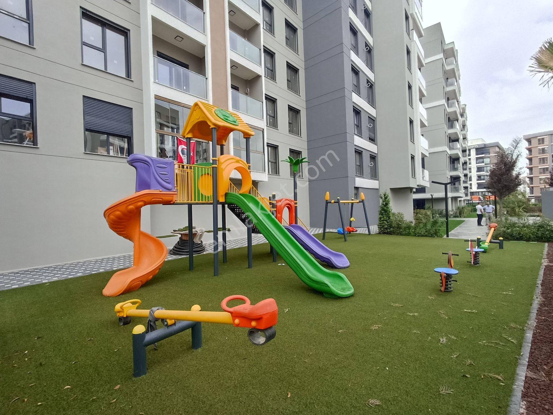 Menemen Koyunderede Havuzlu Lüx Sitede Arakat 3+1 Daire L-24 - Görsel 18