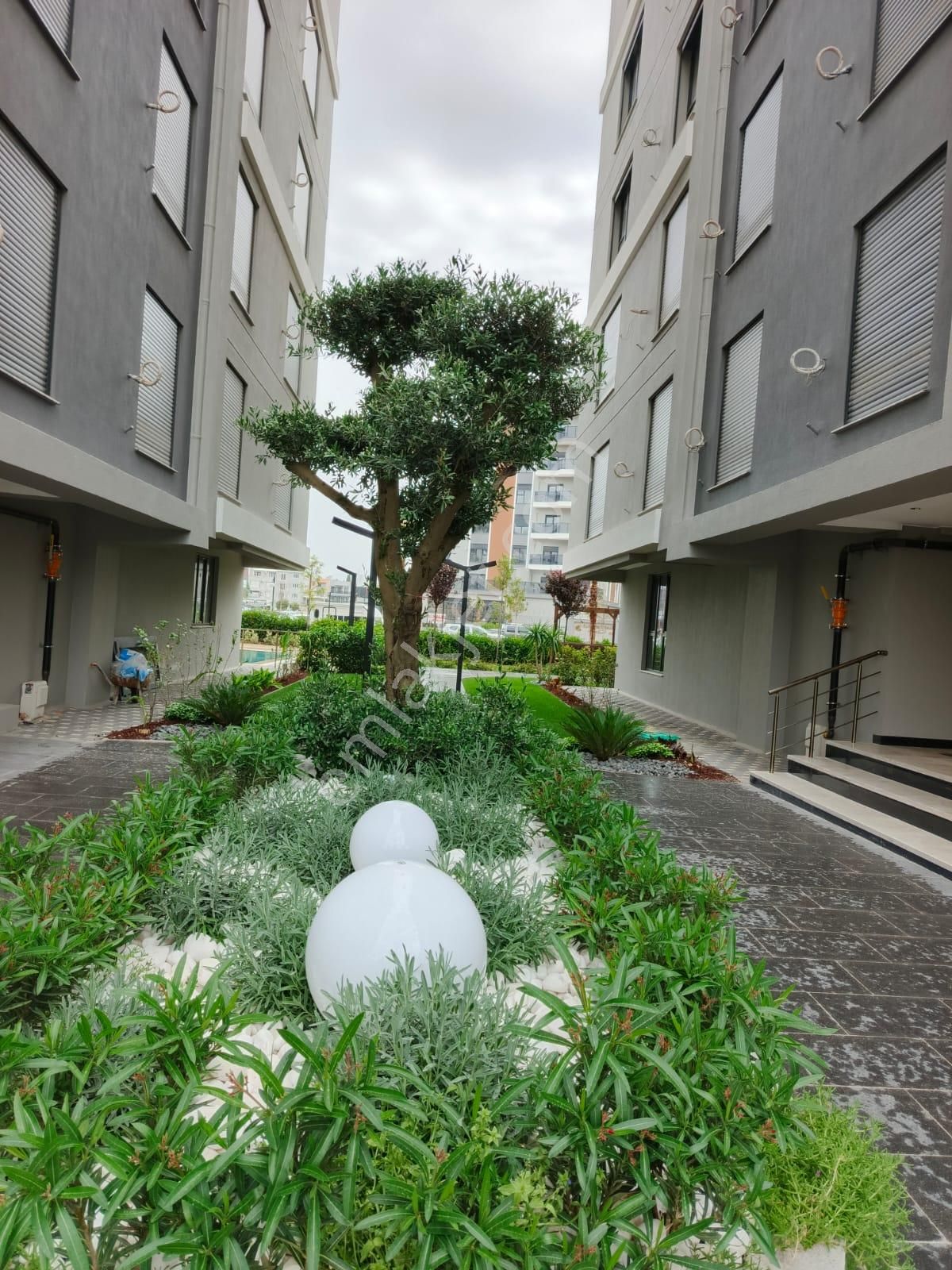 Menemen Koyunderede Havuzlu Lüx Sitede Arakat 3+1 Daire L-24 - Görsel 26