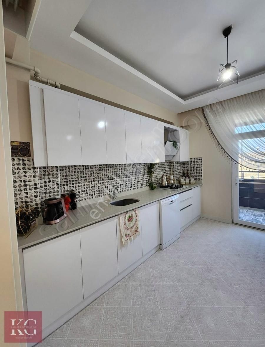 Karacaahmette 2+1 Satılık Ultra Lüks Satılık Daire
