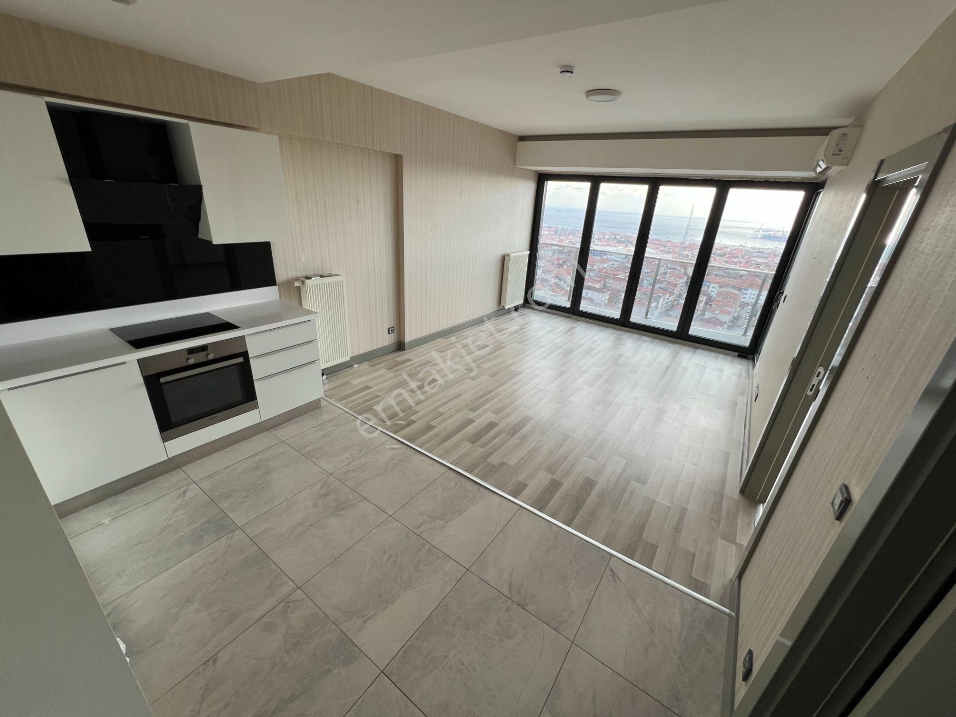 Pegaas'tan Allure Tower'da 1+1 Deniz Manzaralı Satılık Daire - Görsel 2