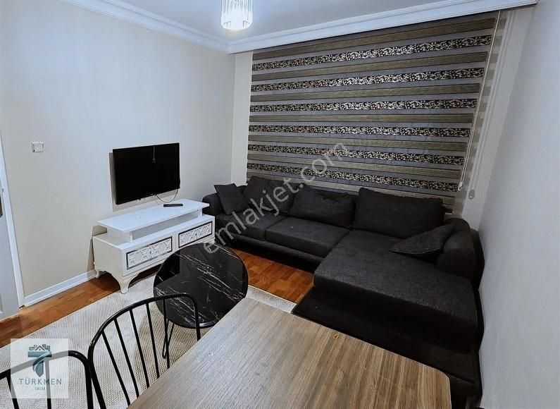 Murat Türkmenden Merkezi_yerde 18.000hazır_kiracılı Eşyalı_daire