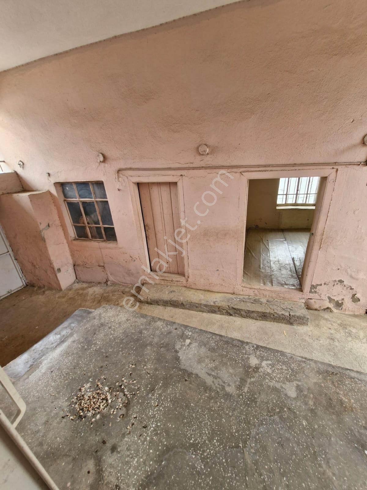 2+1 Müstakil Satılık Daire - Görsel 8