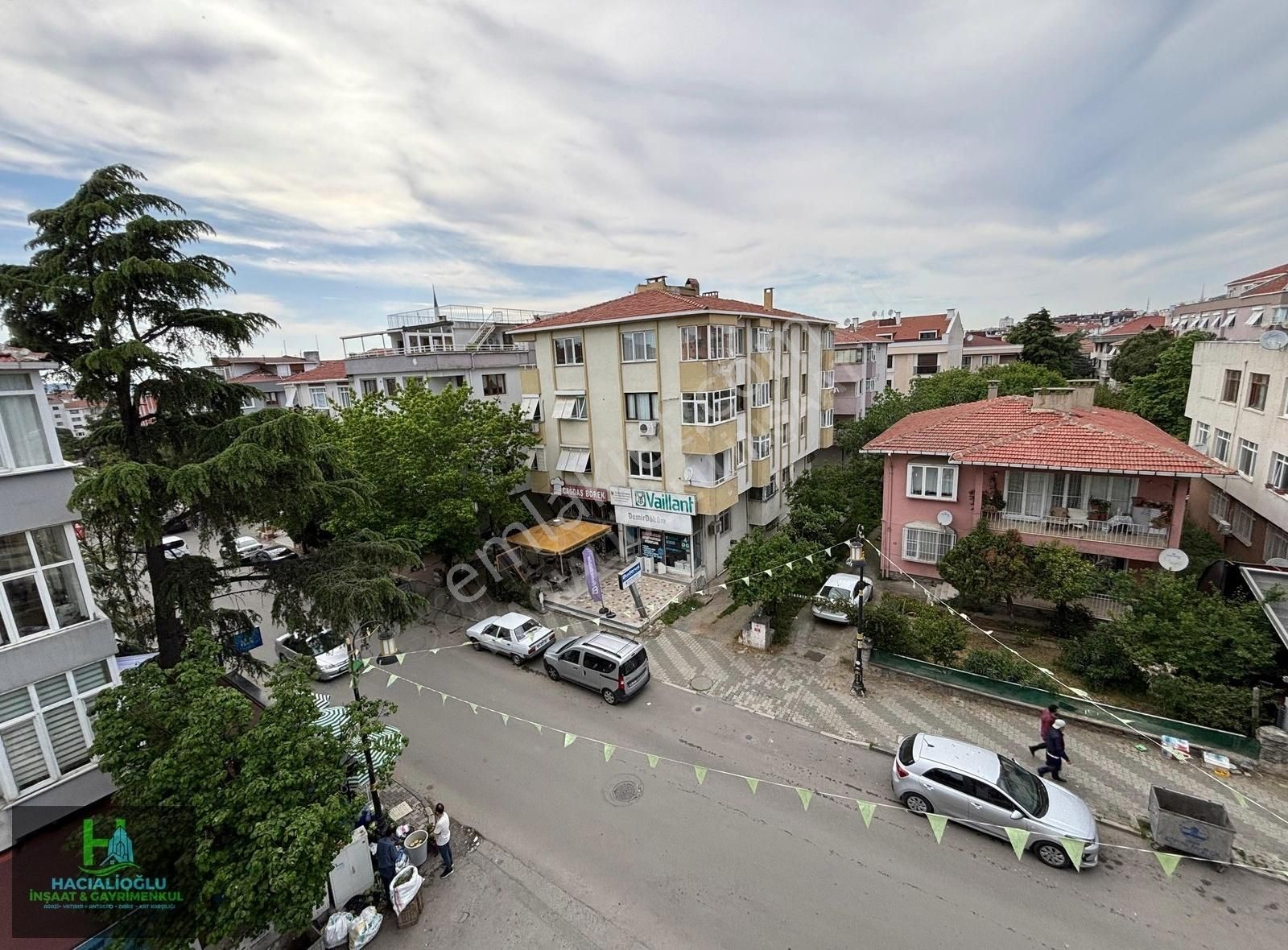 Hacıalioğlu'ndan Küçükyalı Çınar'da Yeni Bina 3.kat Ön Cephe 2+1
