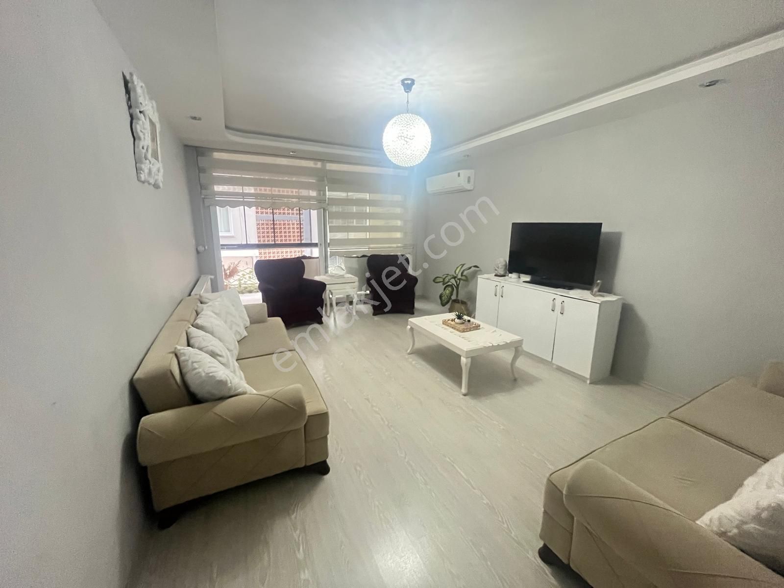 Prestij'den Cumhuriyet'te 6 Yaşında Ayrı Mutfak Doğalgazlı 2+1